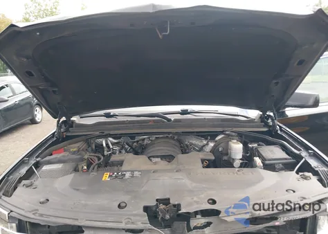 2017 Chevrolet Suburban Commercial Fleet from USA, damaged, VIN 1GNSKKEC4HR369783